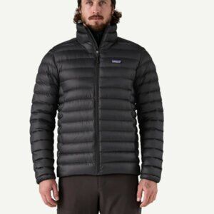 Patagonia Men's Down Sweater Jacket in Black M
